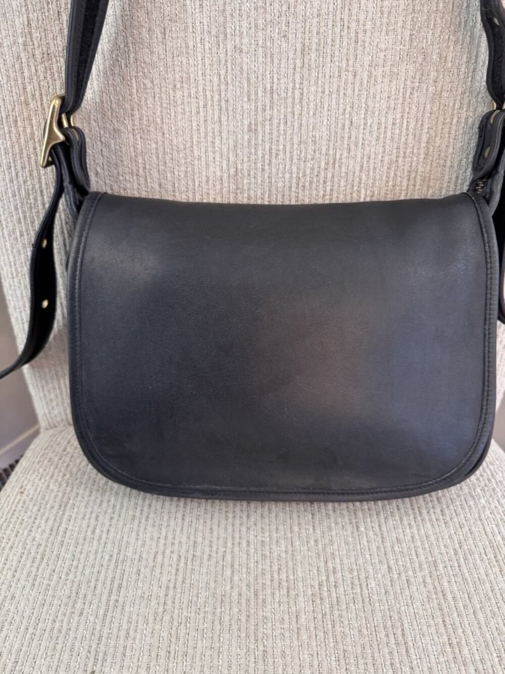 VTG COACH 9951 Patricia’s Legacy Black Leather Front Flap Crossbody Bag